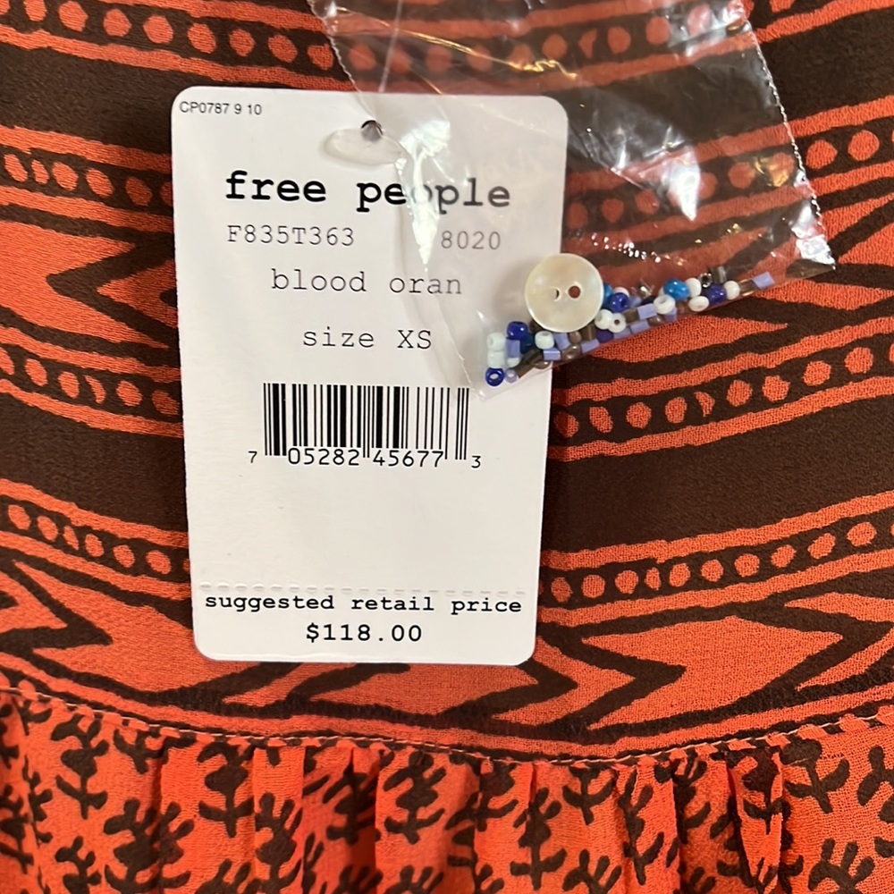 ๐ธNWT FREE PEOPLE BEADED BLOUSE - Picture 9 of 11